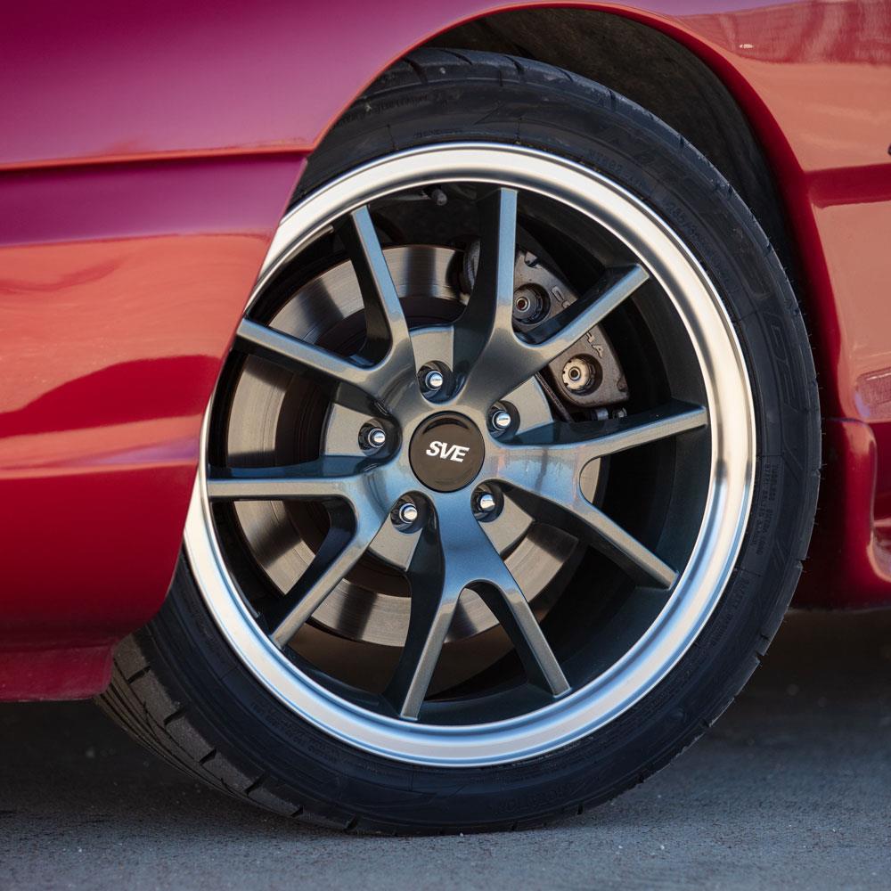1994-2004 Mustang SVE FR500 Wheel & Sumitomo Tire Kit - 18X9/10 - Anthracite