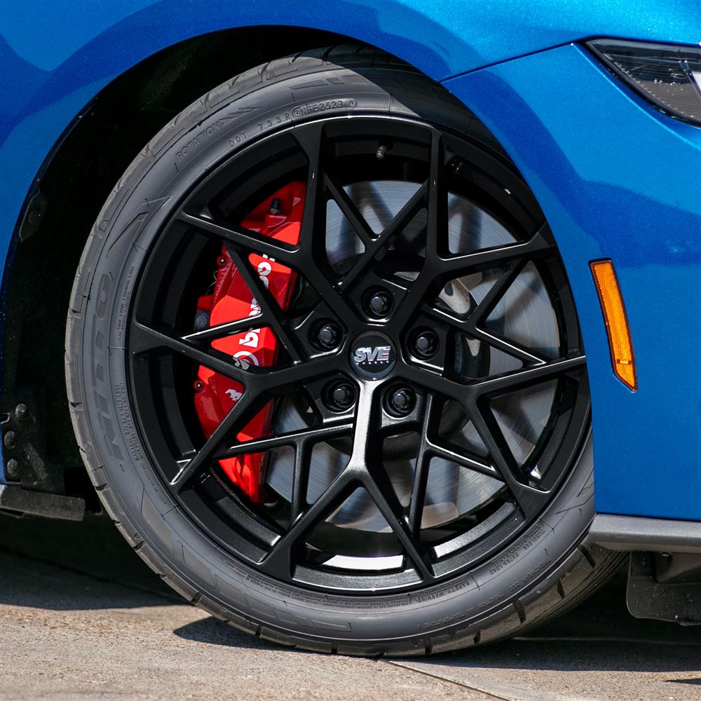 2024-26 Mustang SVE MHP1 Wheel & Nitto NT05 Tire Kit - 19x10/11  - Gloss Black