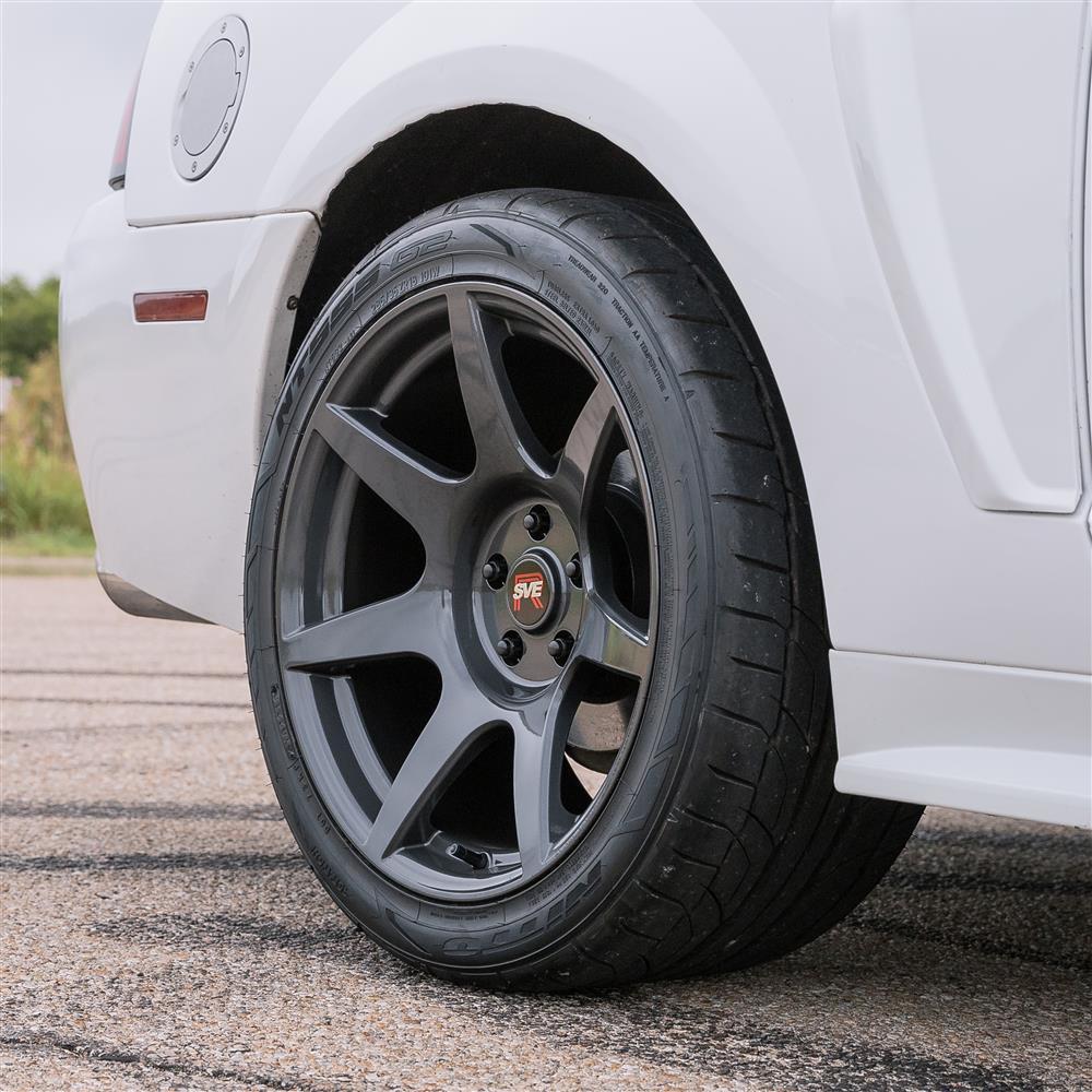 1994-04 Mustang SVE R350 Wheel & Kenda Tire Kit - 18x9/10  - Liquid Graphite