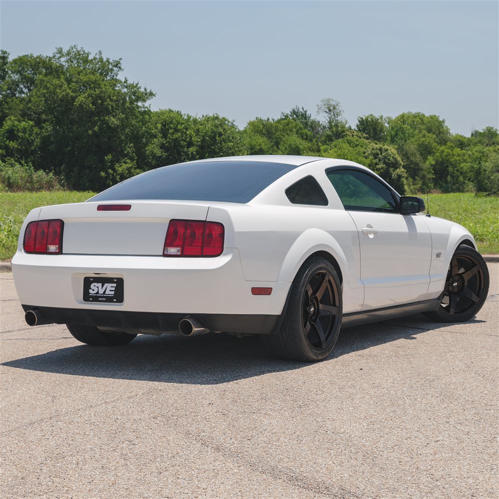 2005-14 Mustang SVE R355 Wheel & Nitto NT05 Tire Kit - 19x10/11 - Gloss Black