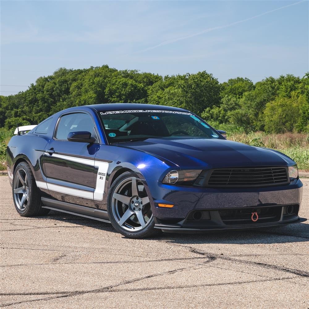 2005-14 Mustang SVE R355 Wheel & Nitto NT05 Tire Kit - 19x10/11 - Titanium Gray