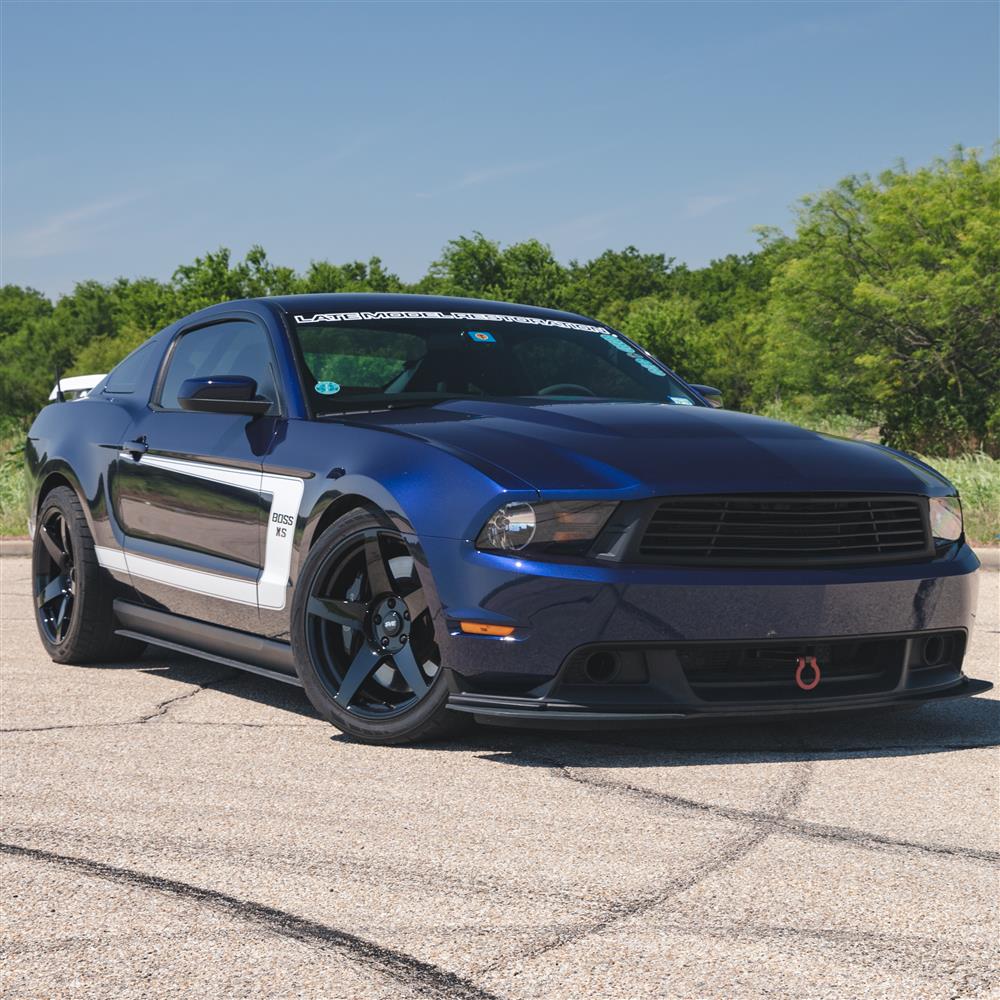 2005-14 Mustang SVE R355 Wheel & Nitto Tire Kit - 19x10 - Gloss Black