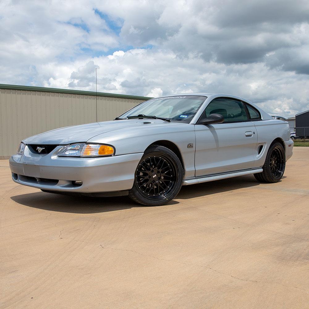 1994-04 Mustang SVE Series 1 Wheel & Kenda Tire Kit - 18x9/10  - Black