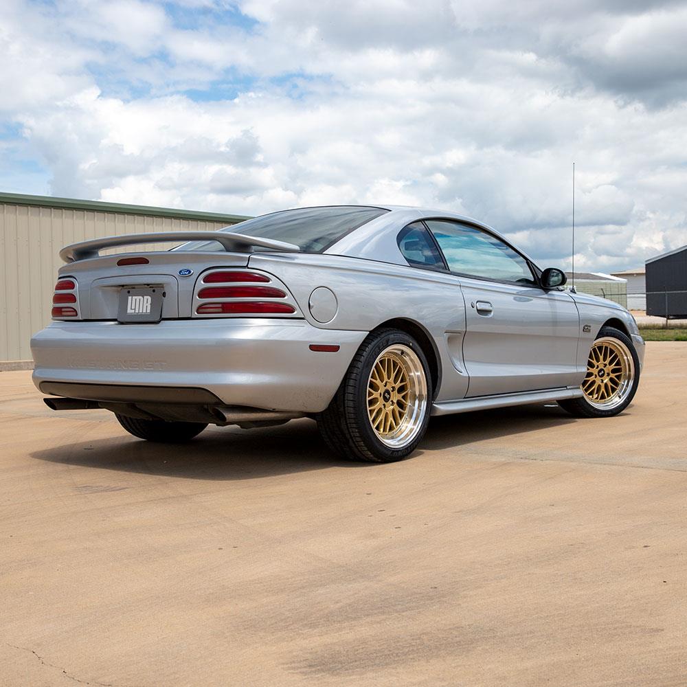 1994-04 Mustang SVE Series 1 Wheel & Kenda Tire Kit - 18x9/10  - Gold