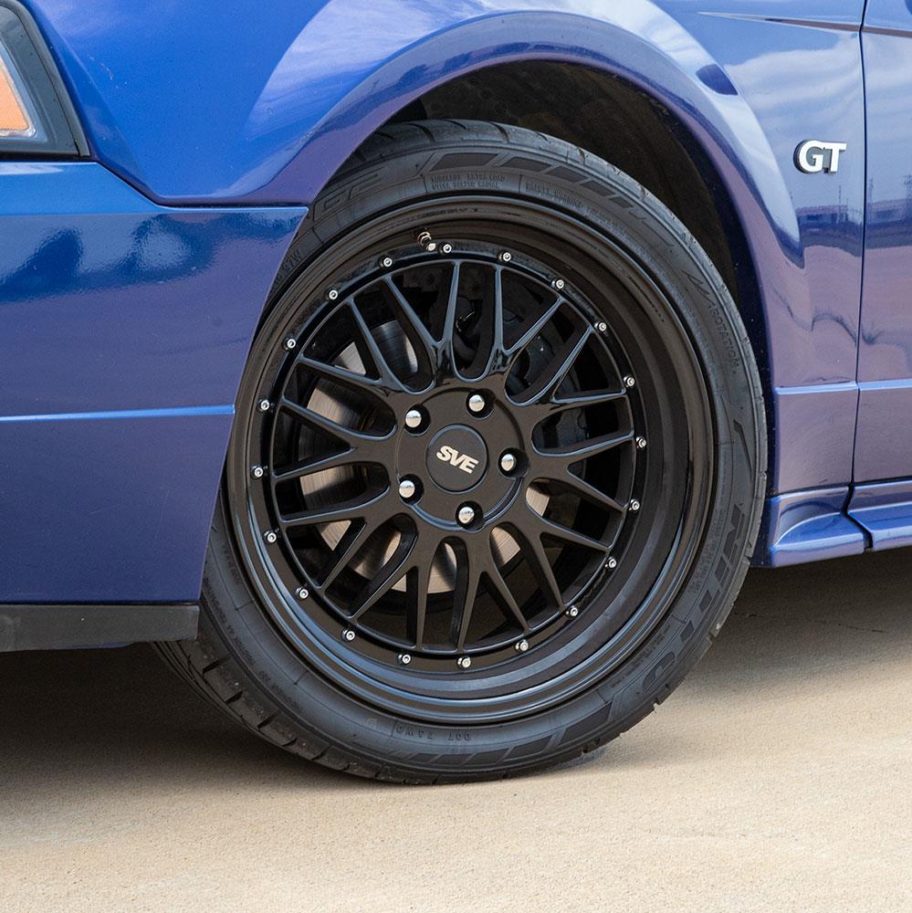 1994-04 Mustang SVE Series 1 Wheel & Nitto Tire Kit  - 18x9/10 - Gloss Black
