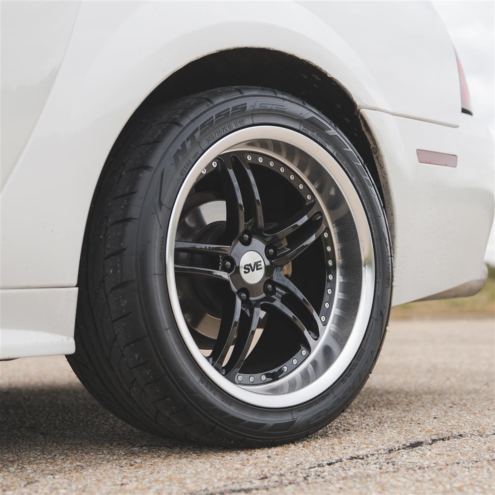 1994-04 Mustang SVE Series 2 Wheel & Kenda Tire Kit - 18x9/10  - Black