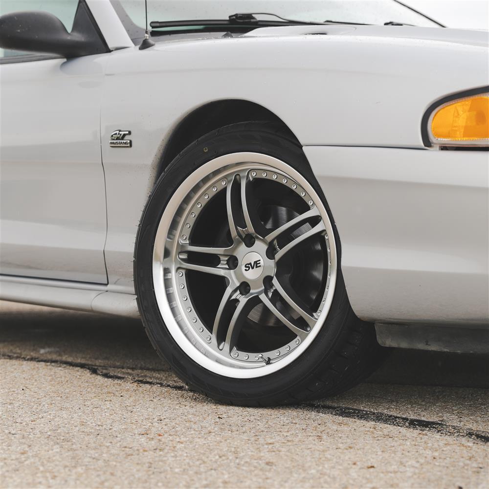 1994-04 Mustang SVE Series 2 Wheel & Kenda Tire Kit - 18x9/10  - Gun Metal