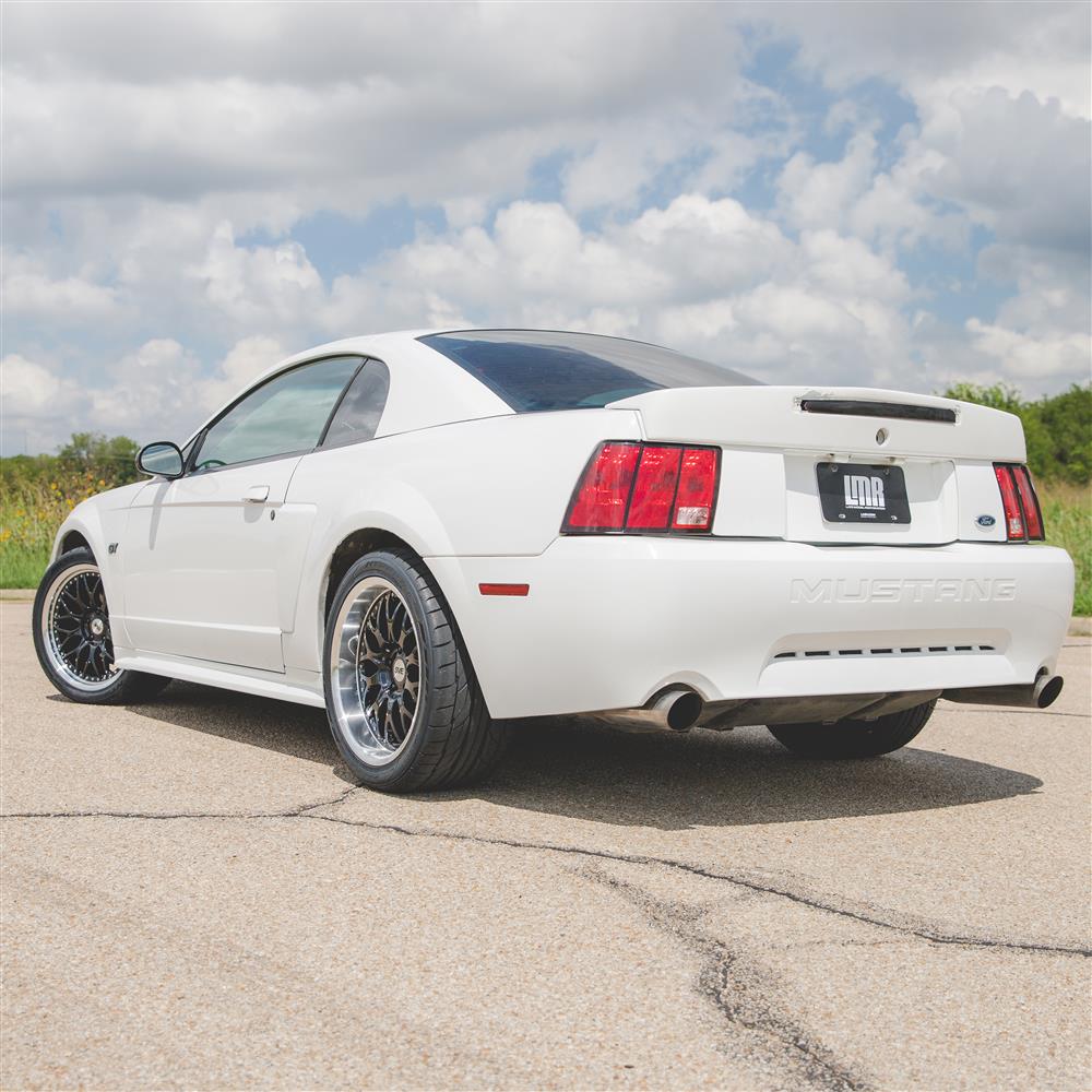1994-04 Mustang SVE Series 3 Wheel & Kenda Tire Kit - 18x9/10  - Black