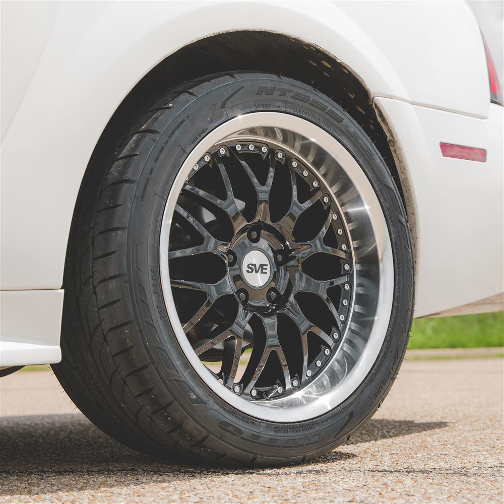 1994-04 Mustang SVE Series 3 Wheel & Kenda Tire Kit - 18x9/10  - Black