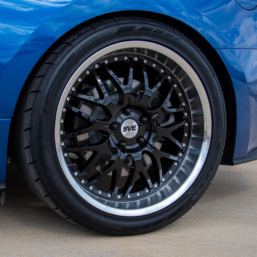 2015-23 Mustang SVE Series 3 Wheel & Lug Nut Kit - 20x8.5/10 Gloss Black
