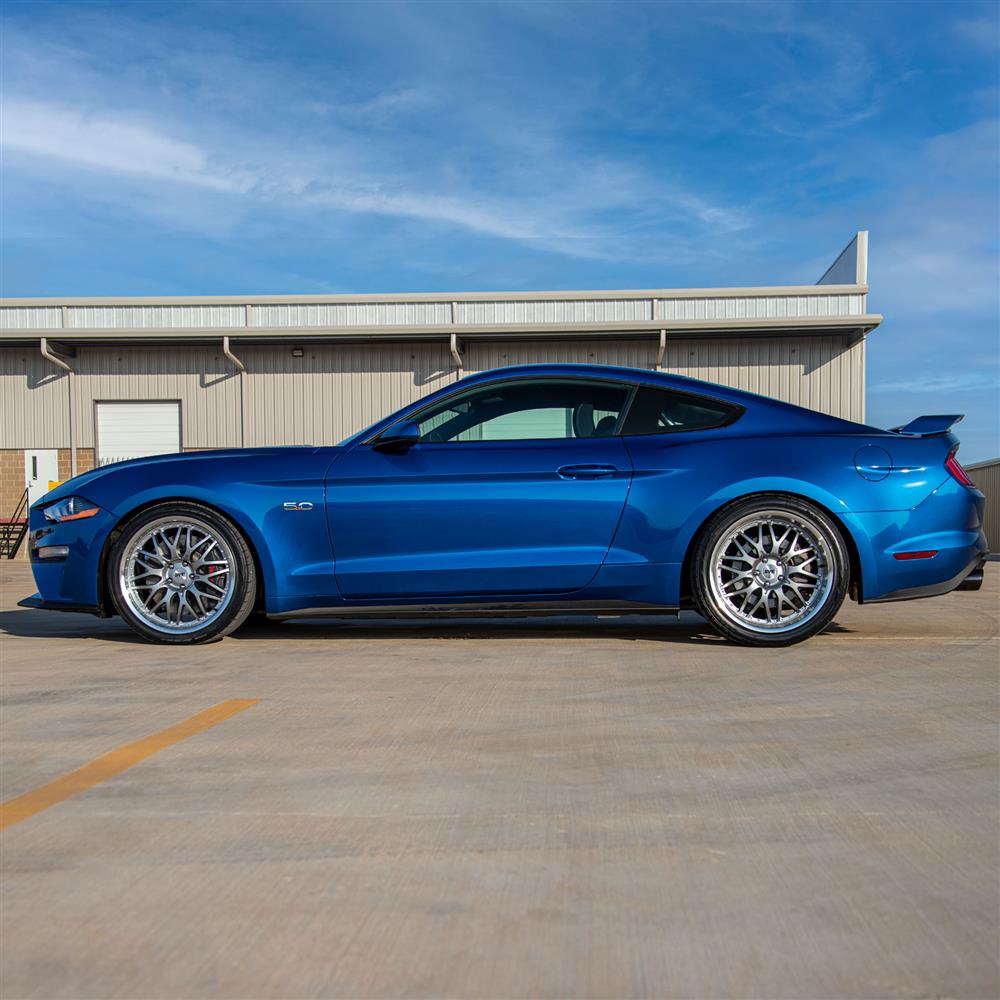 2015-23 Mustang SVE Series 3 Wheel & Lug Nut Kit - 20x8.5/10 Gun Metal