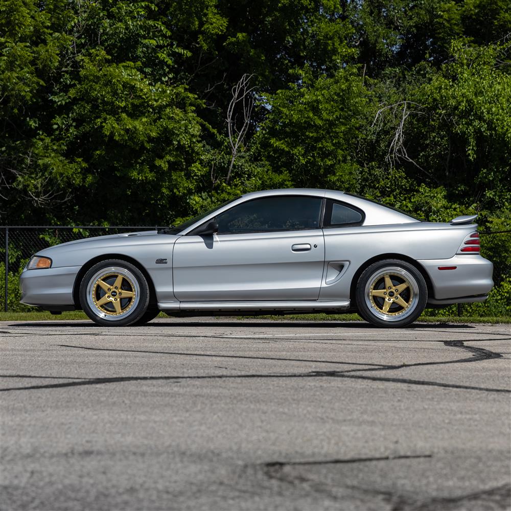 1994-04 Mustang SVE Series 4 Wheel - 18x10  - Gloss Gold