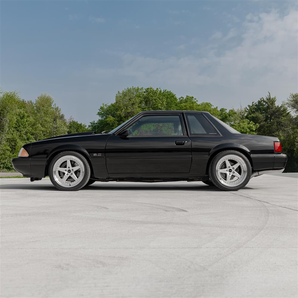 1994-04 Mustang SVE Series 4 Wheel - 18x10  - Gloss Silver