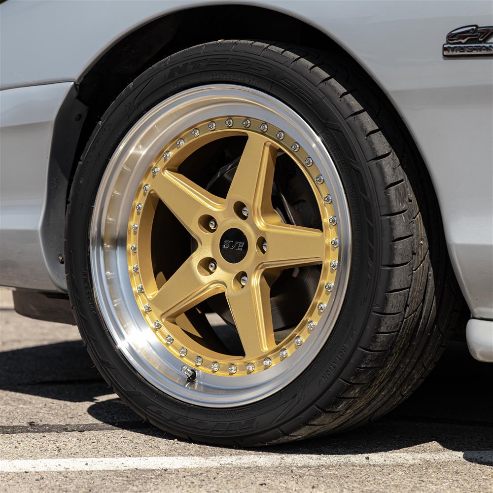 1994-04 Mustang SVE Series 4 Wheel - 18x9  - Gloss Gold