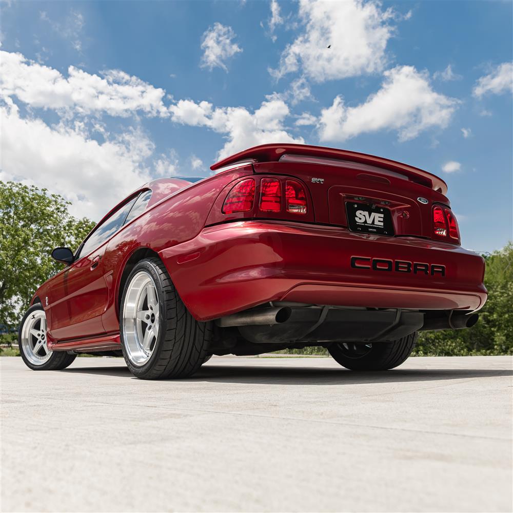 1994-04 Mustang SVE Series 4 Wheel & Kenda Tire Kit - 18x9/10  - Gloss Silver