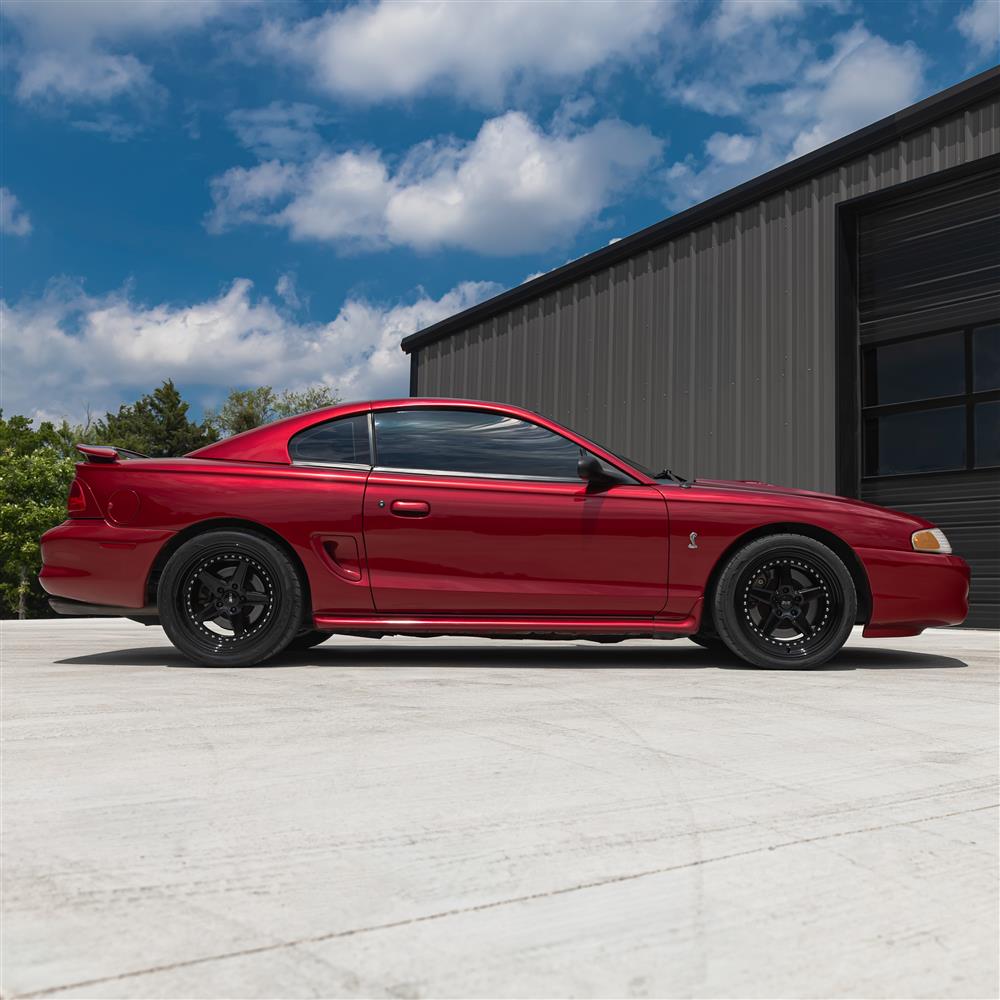 1994-04 Mustang SVE Series 4 Wheel Kit - 18x9/10  -  Gloss Black