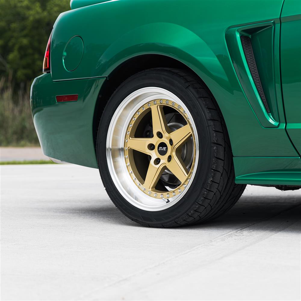 1994-04 Mustang SVE Series 4 Wheel Kit - 18x9/10  - Gloss Gold