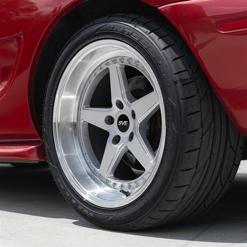 1994-04 Mustang SVE Series 4 Wheel Kit - 18x9/10  - Gloss Silver