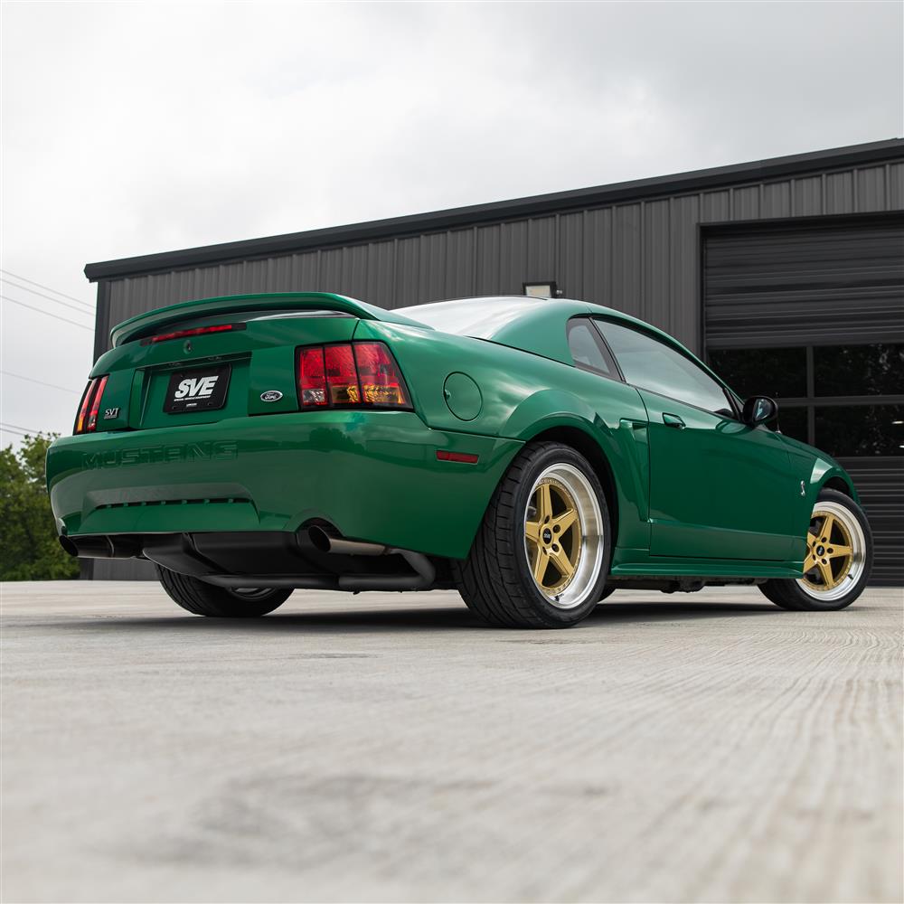 1994-04 Mustang SVE Series 4 Wheel & Nitto Tire Kit - 18x9/10  - Gloss Gold