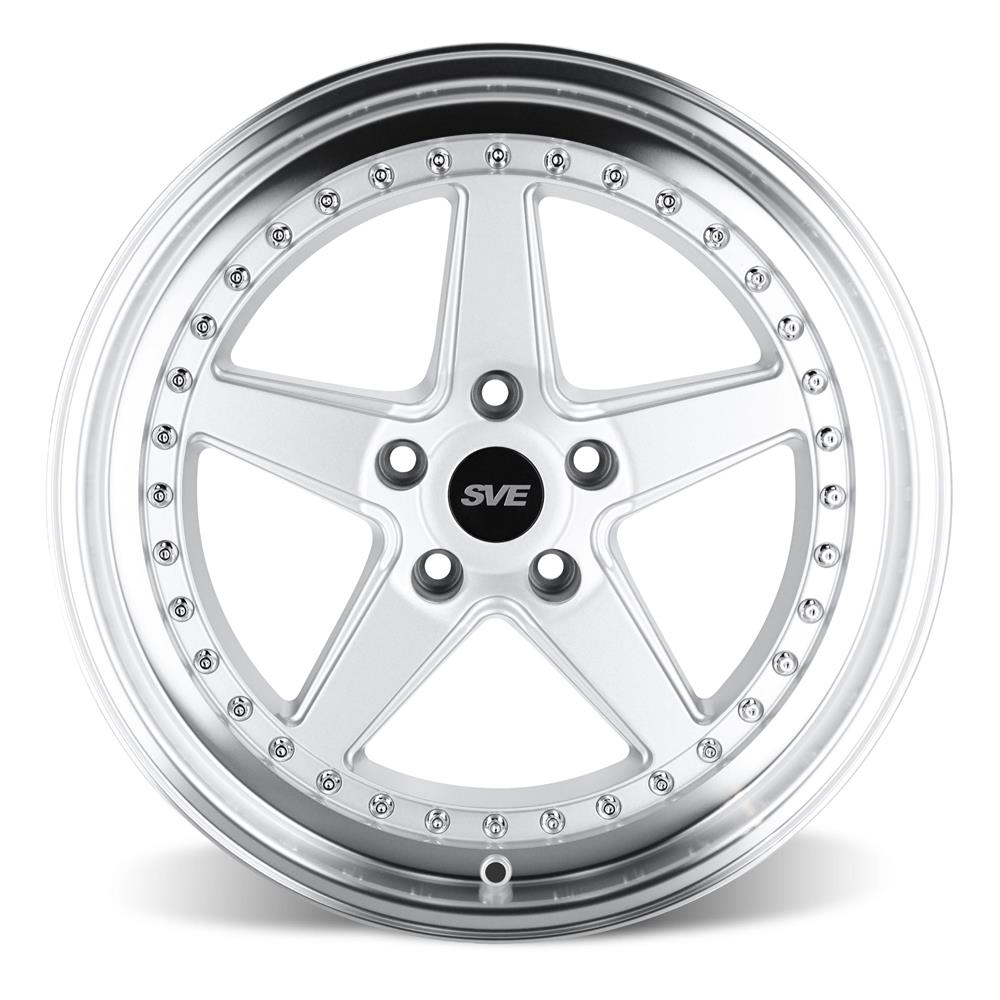 1994-04 Mustang SVE Series 4 Wheel & Sumitomo Tire Kit - 18x9/10  - Gloss Silver