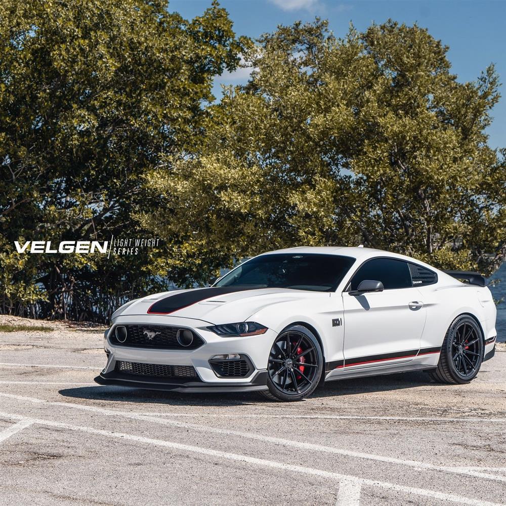 2015-26 Mustang Velgen VF10 Wheel Kit - 20x10/11  - Gloss Black