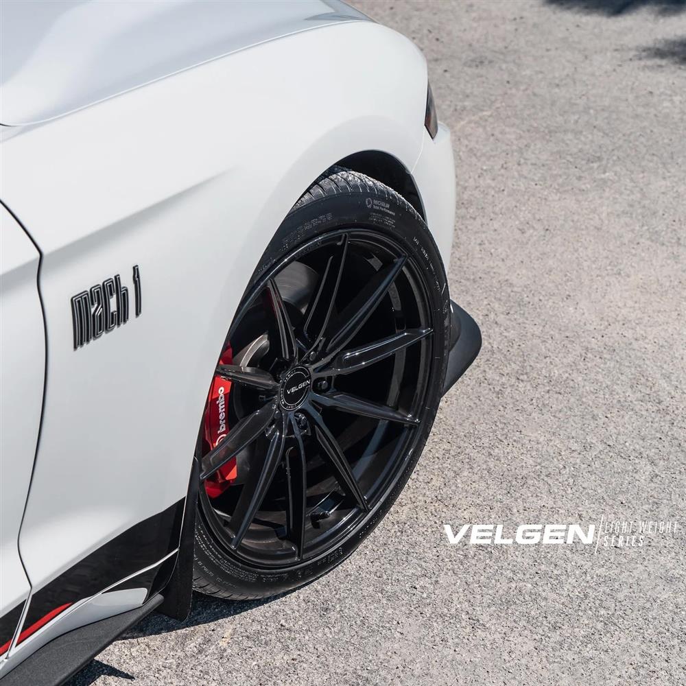 2015-23 Mustang Velgen VF10 Wheel & Nitto Tire Kit - 20x10/11  - Gloss Black