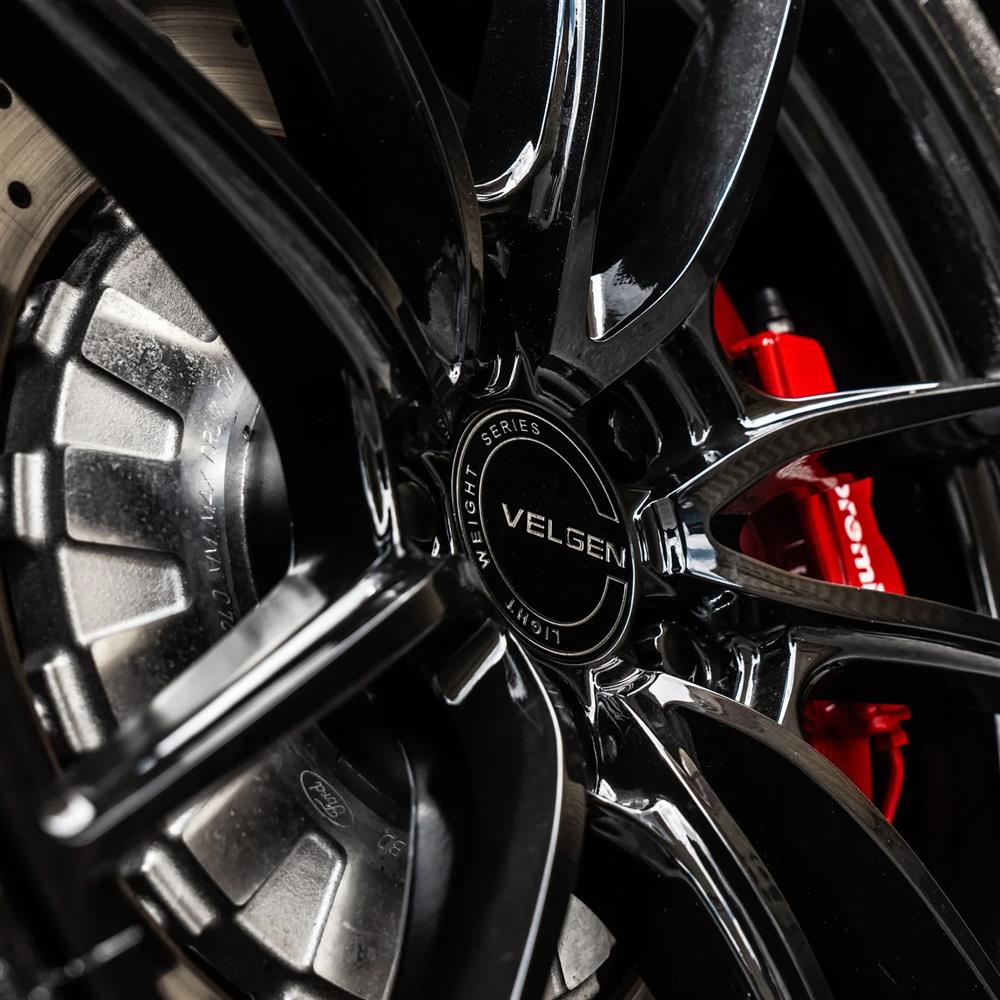2015-20 Mustang Velgen VF5 Wheel & Nitto Tire Kit - 20x11/11.5  - Gloss Black GT350/R